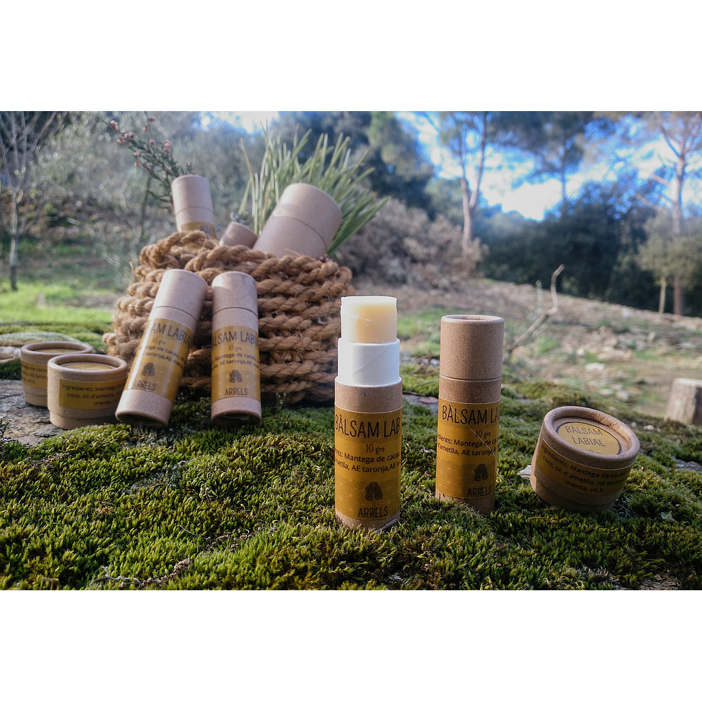 Bàlsam labial 10 g, Arrels